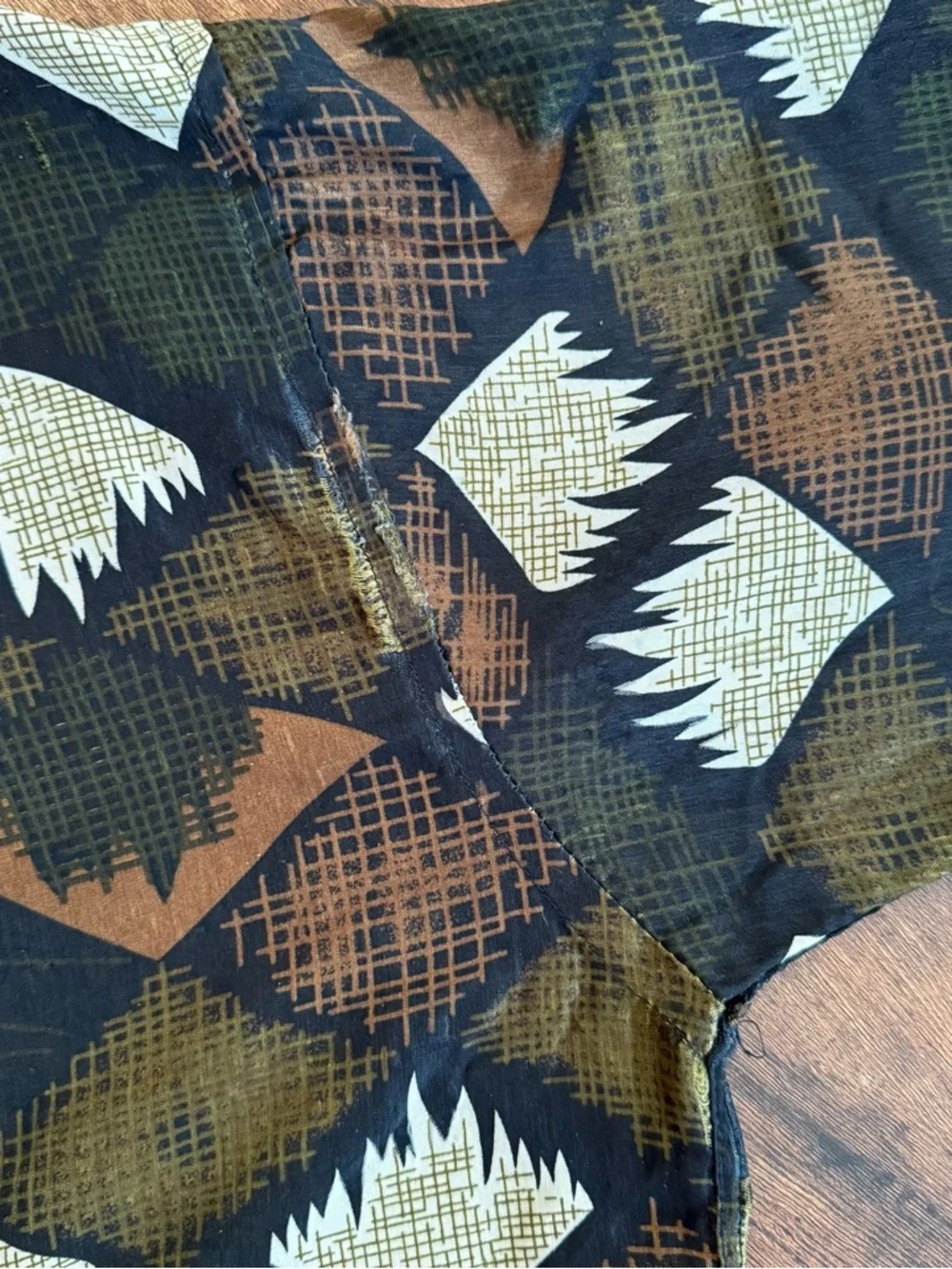 Vintage 90s Camel Cigarettes Cropped Earthy S/S Button Down ~ Size XXL - Picture 9 of 10